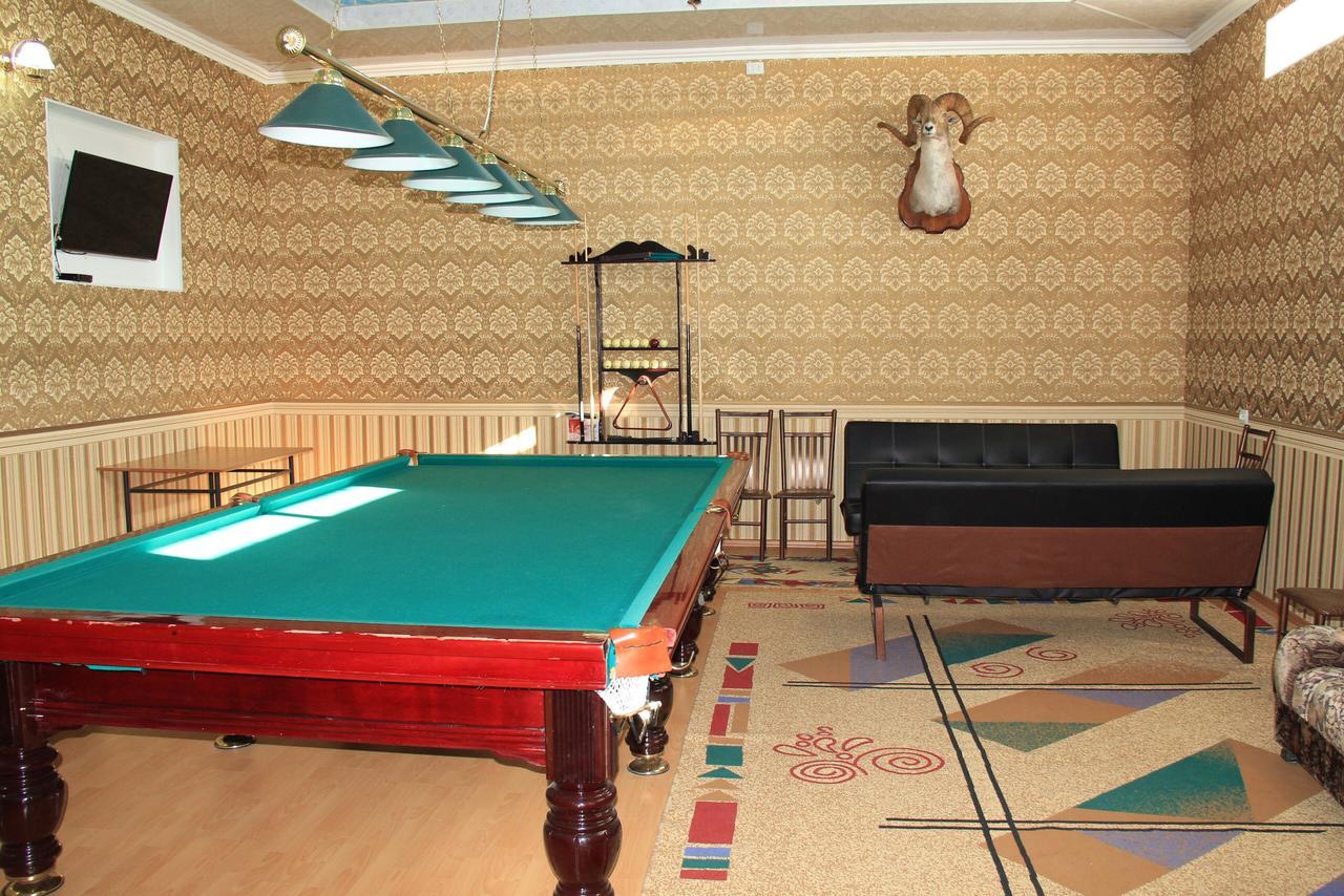 Hotel "Aishadeluxe" Taraz Exterior foto